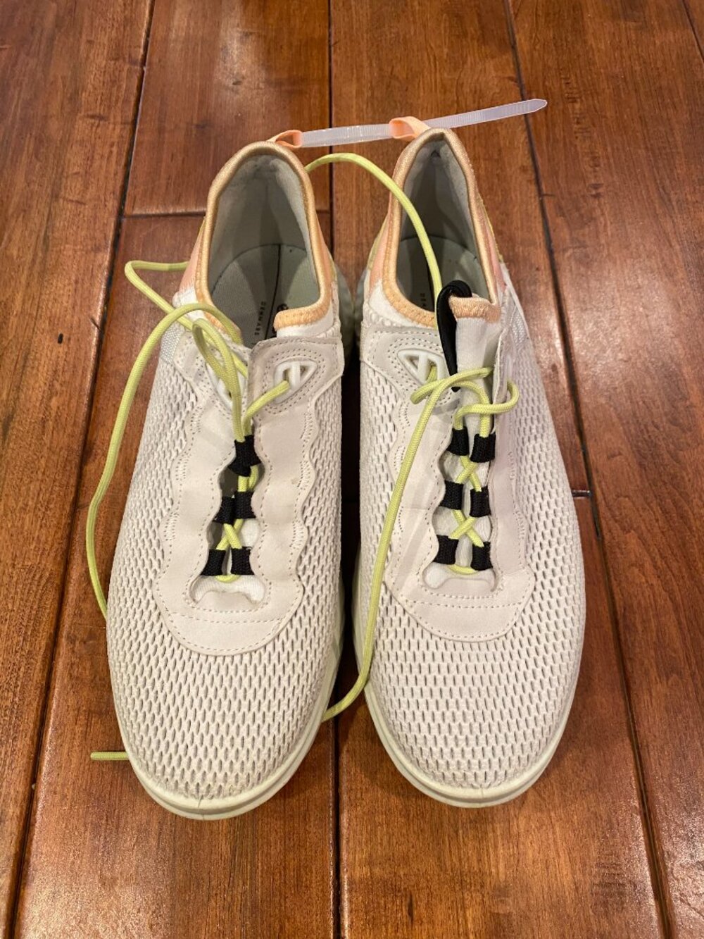 ECCO Women's  Lace Sneaker 8-8.5 US